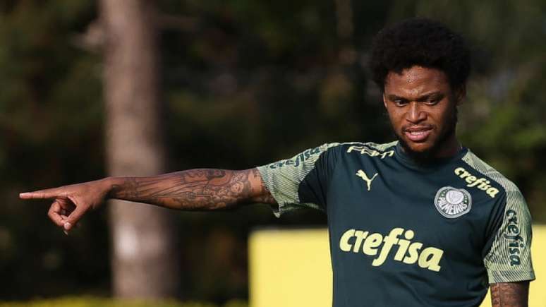 Luiz Adriano perdeu pênalti no último jogo do Palmeiras, contra o Tigre (Foto: Cesar Greco/Palmeiras)