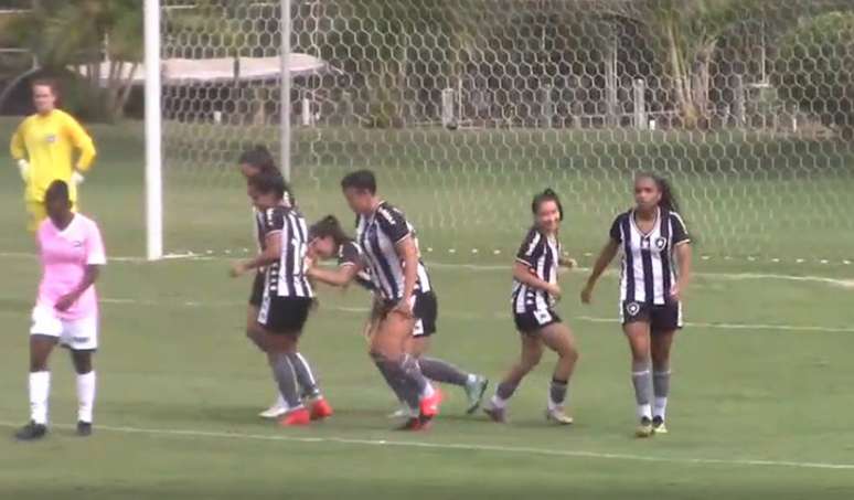 Botafogo retorna com goleada na Série A2 Feminina - Reprodução Twitter Botafogo