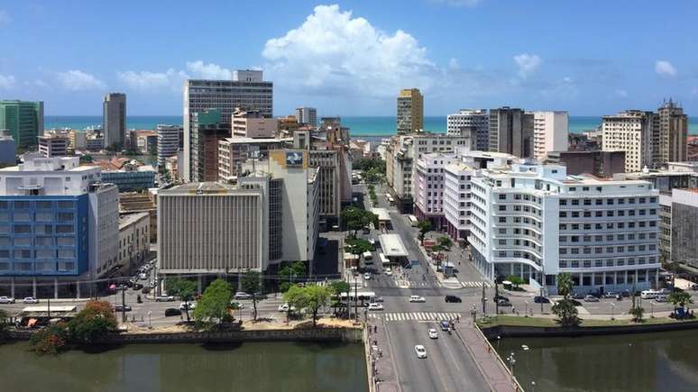 Como Recife, cidades brasileiras podem perder arrecadação de impostos no período pós-pandemia