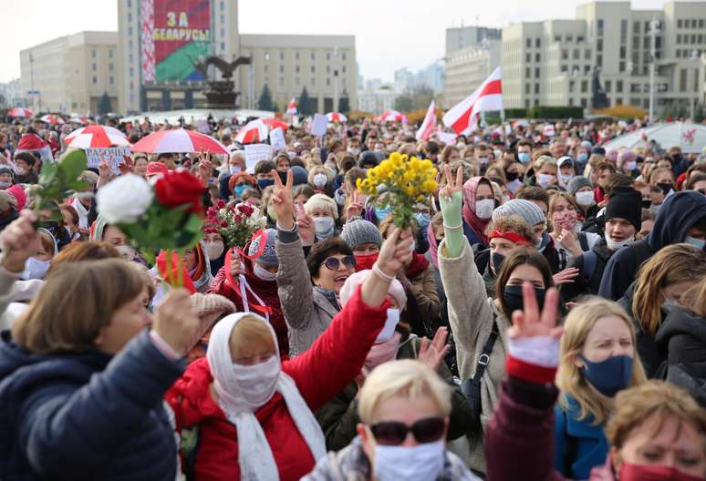 Manifestantes protestam em Minsk
26/10/2020
REUTERS/Stringer