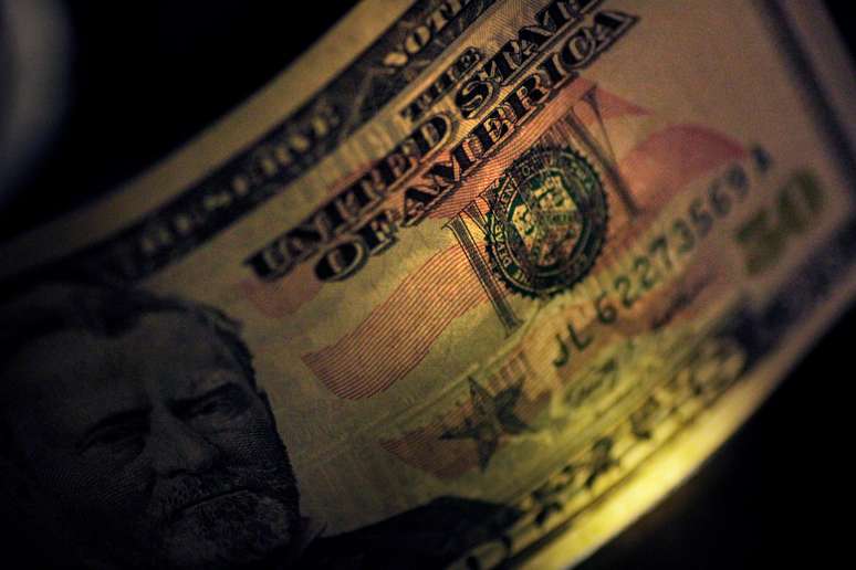 Nota de dólar norte-americano
22/06/2017
REUTERS/Thomas White