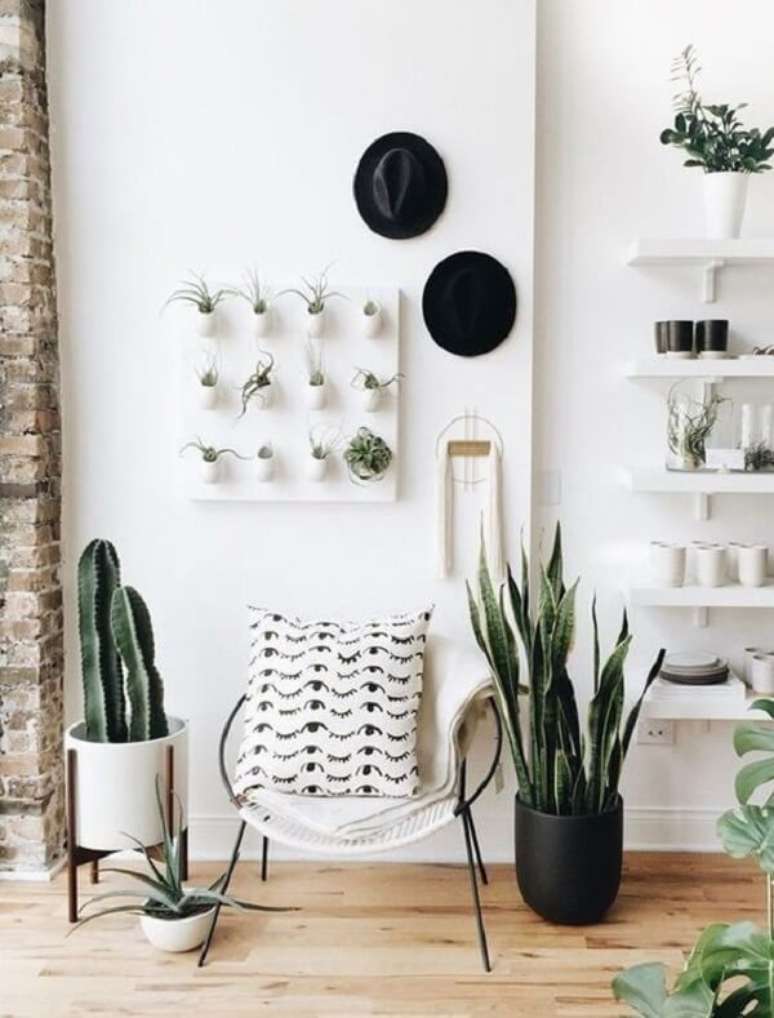 54. As plantas para apartamento trazem delicadeza e frescor para a decora&ccedil;&atilde;o. Fonte: Pinterest