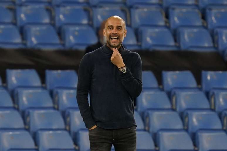 Guardiola está preocupado com o excesso de jogos do Manchester City (Foto: TIM KEETON / POOL / AFP)