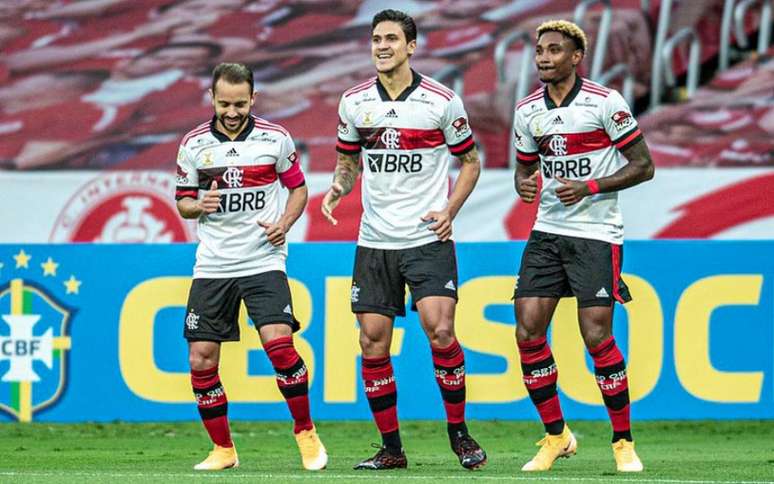 Pedro marcou seu 17º gol no ano (Foto: Marcelo Cortes / Flamengo)