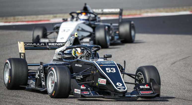 Teste de Covid-19 tirou Lorenzo Colombo da etapa da F-Renault Eurocup 