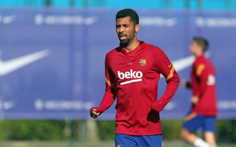 Matheus Fernandes pode estrear pelo Barça contra a Juve (Foto: Divulgação/Barcelona)