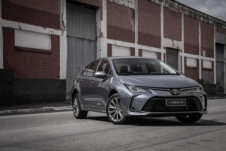 Toyota Corolla Hybrid: empresa japonesa foi a primeira a produzir um modelo híbrido de alto volume no Brasil.