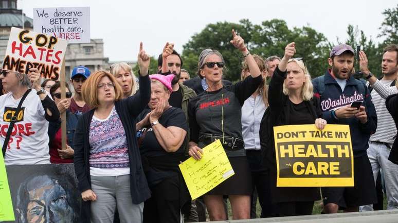 As tentativas dos republicanos de derrubar o Obamacare foram alvo de diversos protestos