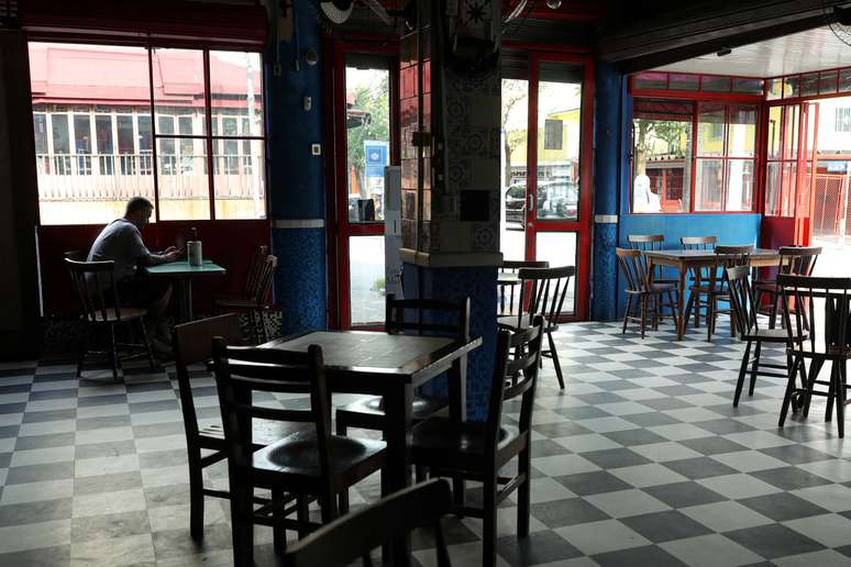 Restaurante em São Paulo (SP) em meio à pandemia de coronavírus 
06/07/2020
REUTERS/Amanda Perobelli