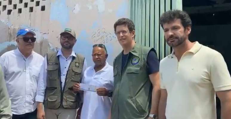 Ricardo Salles durante agenda em Fernando de Noronha