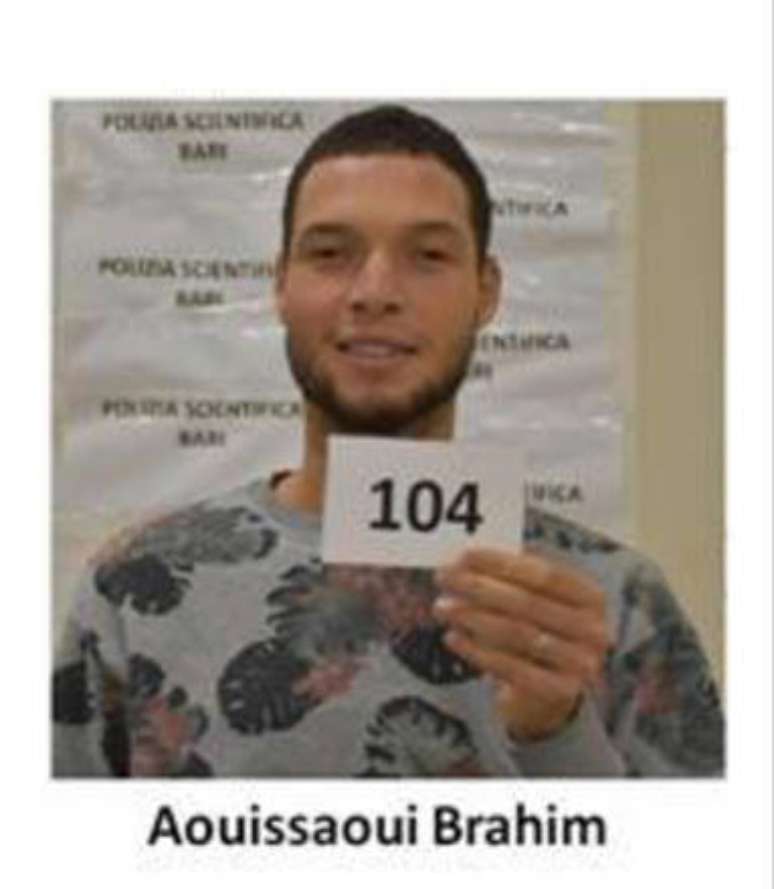 Brahim Aouissaoui matou três pessoas em uma igreja da França