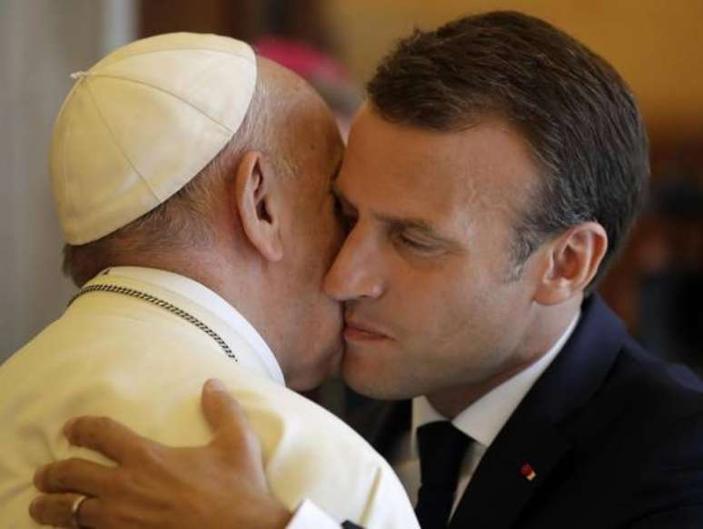 Papa Francisco e Emmanuel Macron durante reunião em 26 de junho de 2018