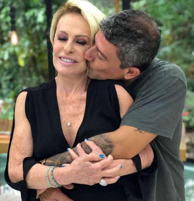 Ana Maria e Tom Veiga tiveram uma das parcerias de mais sucesso na televisão nos últimos 25 anos