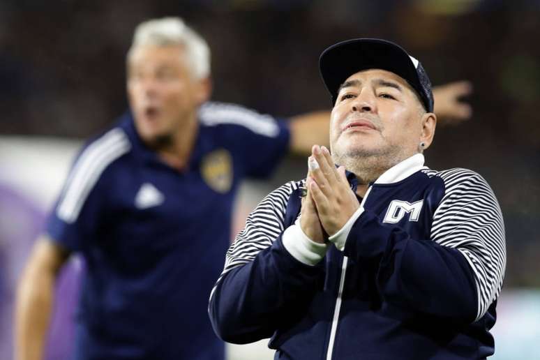 Maradona atualmente é treinador do Gimnasia y Esgrima, de La Plata, na Argentina (Foto: ALEJANDRO PAGNI / AFP)