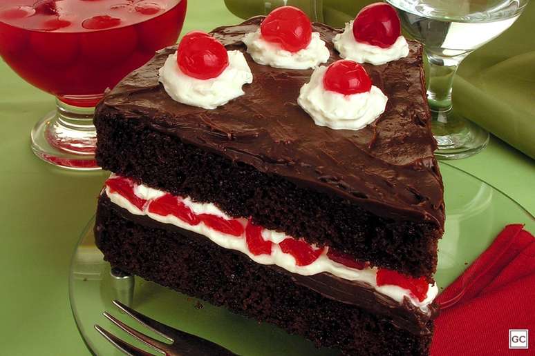 Guia da Cozinha - As melhores sobremesas de floresta negra para se inspirar