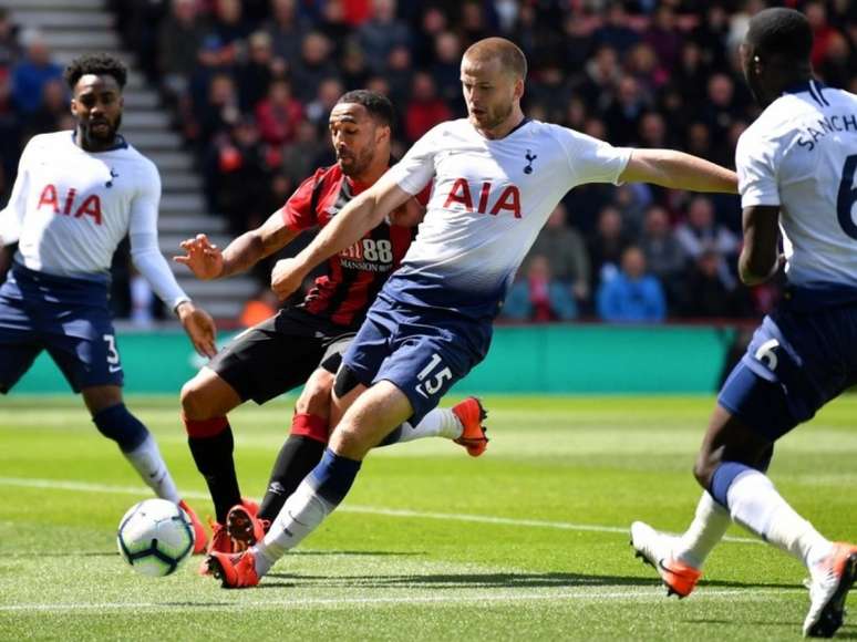 Eric Dier é um jogador importante na equipe de José Mourinho (Foto: AFP)