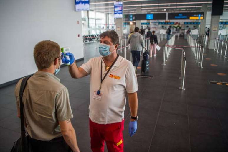 Medição de temperatura no aeroporto de Budapeste