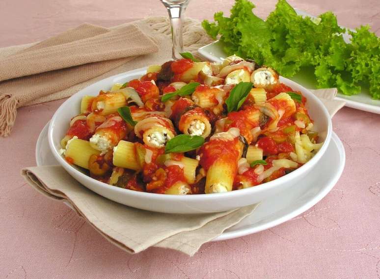 Guia da Cozinha - Maneiras deliciosas de inovar no preparo do rigatoni