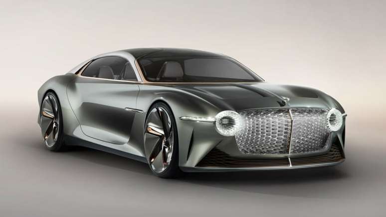 Bentley: maior fabricante de V12 anunciou que até 2030 todos os seus motores serão elétricos.