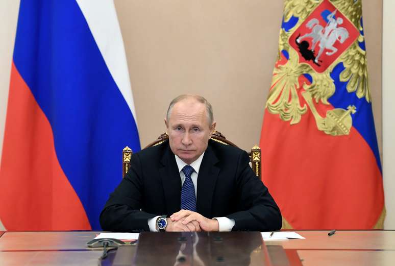 Presidente da Rússia, Vladimir Putin, durante teleconferência em Moscou
06/11/2020 Sputnik/Aleksey Nikolskyi/Kremlin via REUTERS