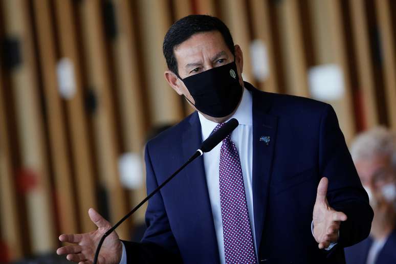 Vice-presidente Hamilton Mour&atilde;o durante cerim&ocirc;nia no Pal&aacute;cio Itamaraty, em Bras&iacute;lia
15/07/2020 REUTERS/Adriano Machado