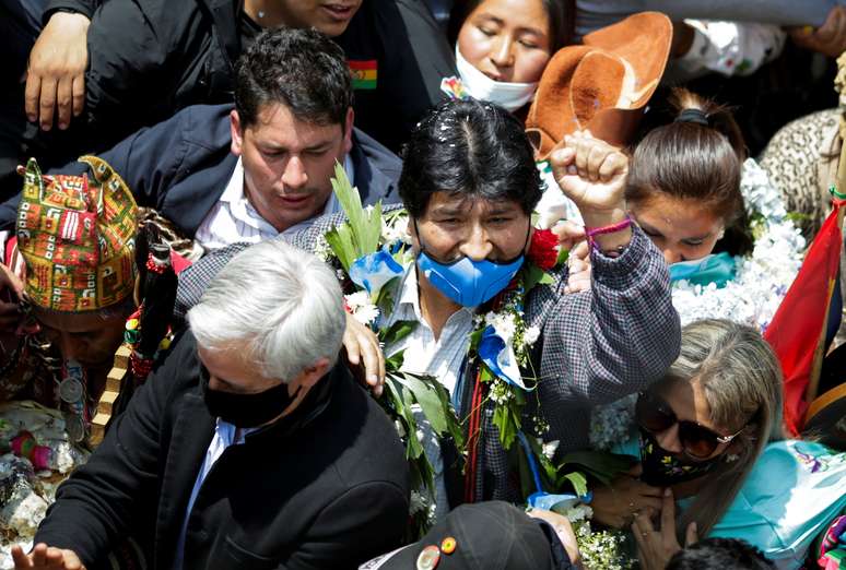 Ex-presidente da Bolívia Evo Morales volta para o país após exílio na Argentina
09/11/2020
REUTERS/Ueslei Marcelino