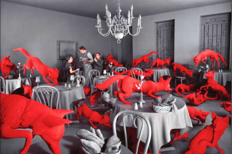 Obra de Sandy Skoglund está entre as apresentadas na mostra do Palazzo Magnani