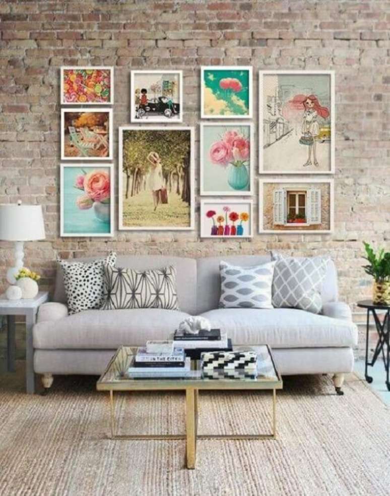 5. Os quadros coloridos fofos garantem uma decora&ccedil;&atilde;o mais delicada. Fonte: Pinterest