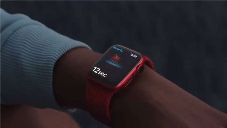 Principal recurso do novo Apple Watch é o medidor de oxigênio no sangue, o oxímetro