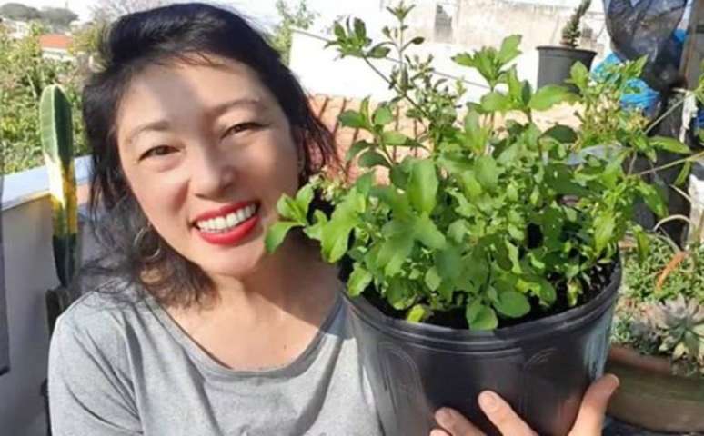 Amélia produzia vídeos para o canal Horta do Ditian, que fala sobre jardinagem e tem mais de 1 milhão de inscritos