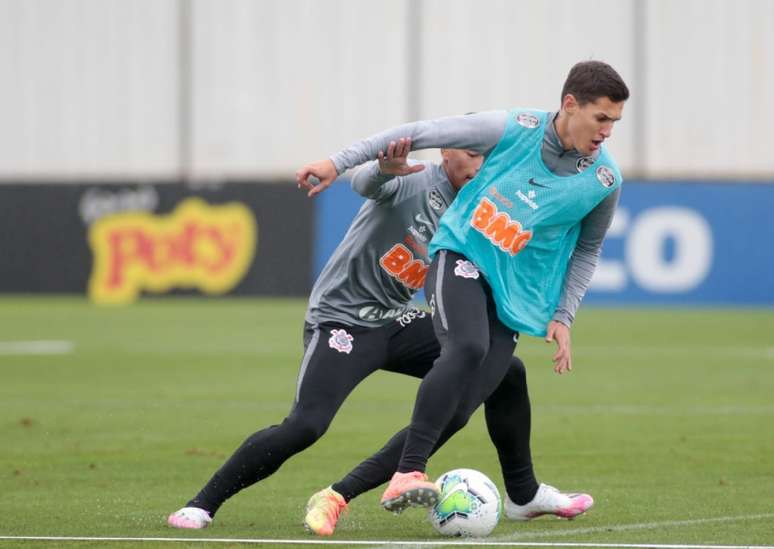 Mateus Vital será desfalque para o Corinthians nas próximas rodadas (Foto: Rodrigo Coca/Ag. Corinthians)