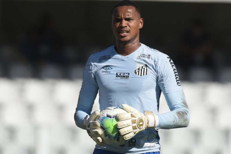 John tende a ser titular do Peixe contra o Inter, neste sábado (14) (Foto: Ivan Storti/Santos FC)