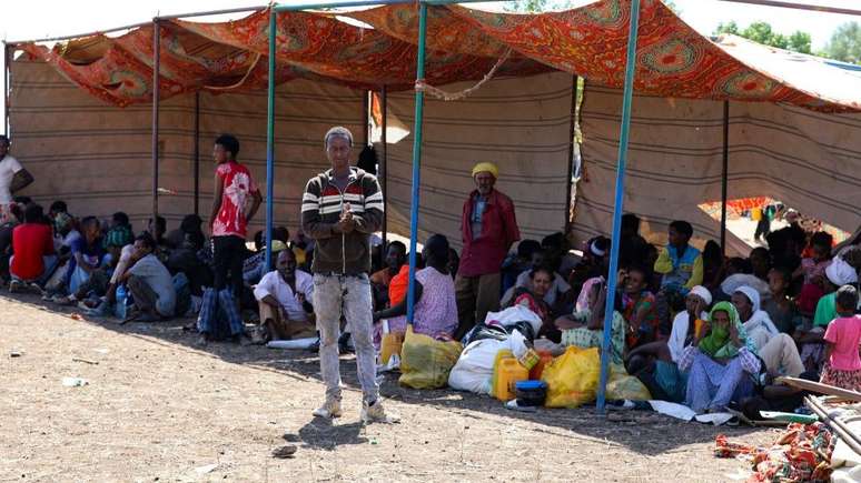 Milhares de civis buscaram refúgio no Sudão depois que conflito estourou no Tigray