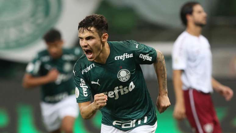 Raphael Veiga vive um bom momento no Palmeiras (Foto: Cesar Greco/Palmeiras)