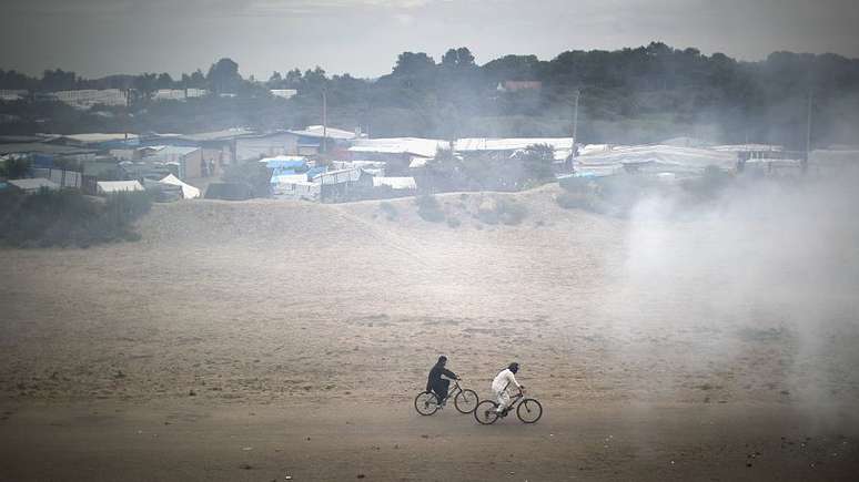 Noor apresentou os migrantes aos contrabandistas do campo de migrantes 'Calais Jungle', que foi demolido em outubro de 2016