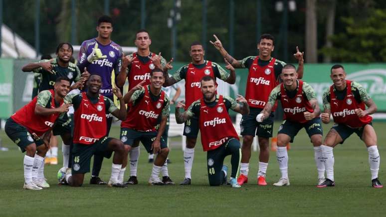 Elenco alviverde conta com mais de 'um time' de desfalques para encarar o Vozão (Foto: Cesar Greco/Palmeiras)