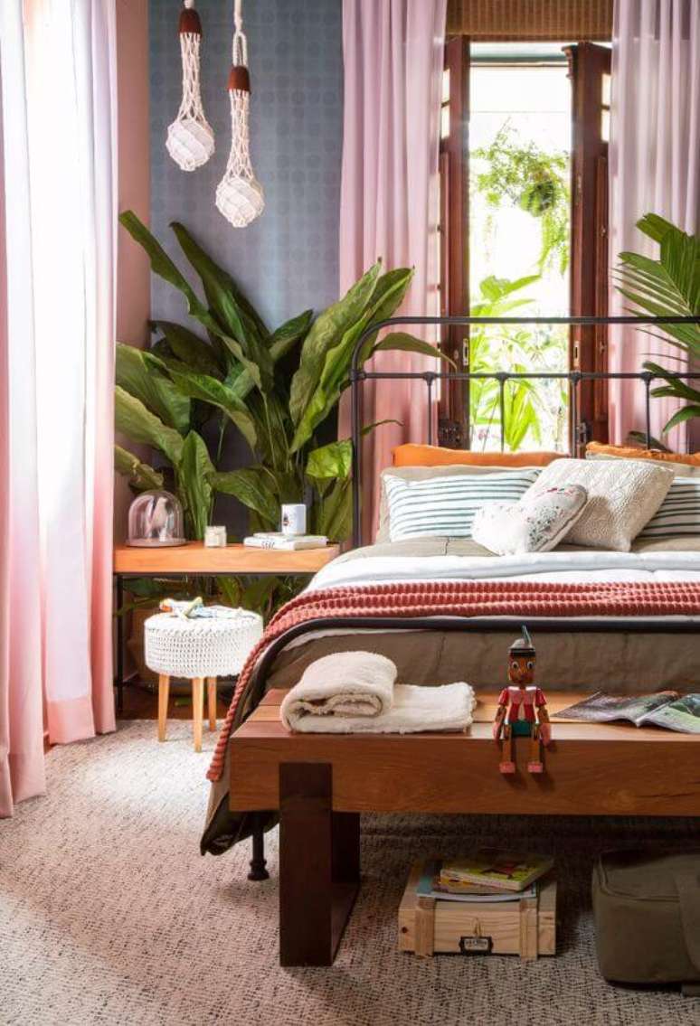 9. Casa organizada com quarto arrumado – Via: Casa Vogue