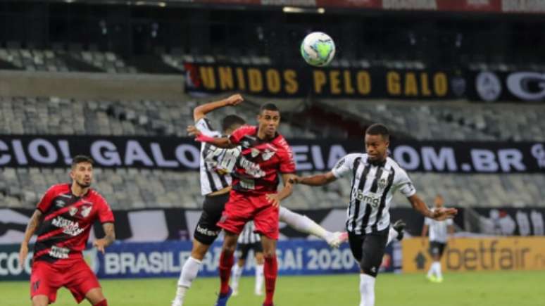O Galo perdeu a chance de disparar na liderança do Brasileiro-(Pedro Souza / Agência Galo / Atlético)