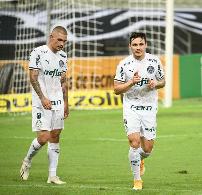 Desfalcado, Palmeiras empata com o Ceará e avança às semifinais da Copa do Brasil