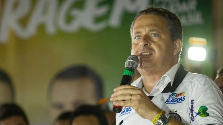 Candidato do PSB à Presidência em 2014, Eduardo Campos morreu em um acidente de avião, em Santos.