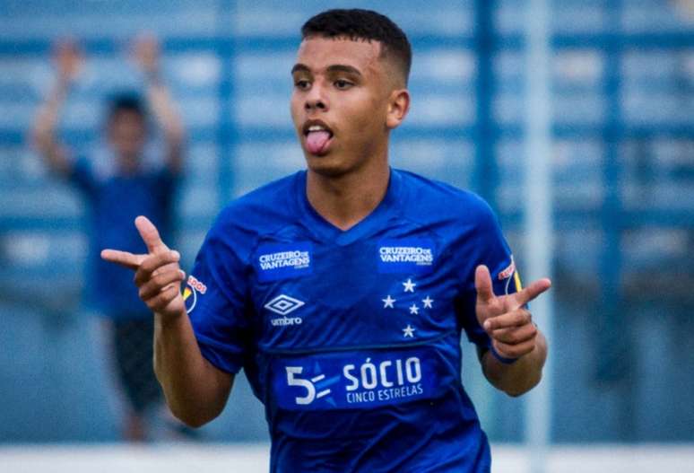 Popó jogou pouco no time principal da Raposa e vai tentar jogar mais no Sport-(Foto: Gustavo Aleixo / Cruzeiro E.C)