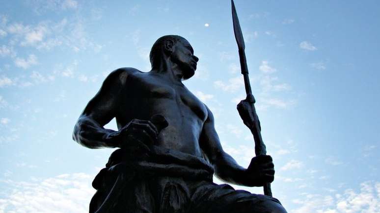 Zumbi &eacute; uma das mais importantes figuras de resist&ecirc;ncia contra a escravid&atilde;o no Brasil