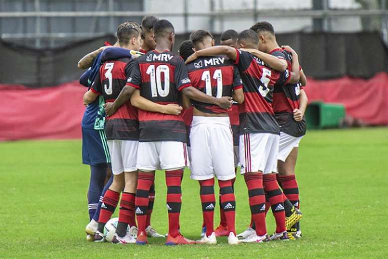 Flamengo venceu a Chape na Gávea (Foto: Marcelo Cortes/CRF)