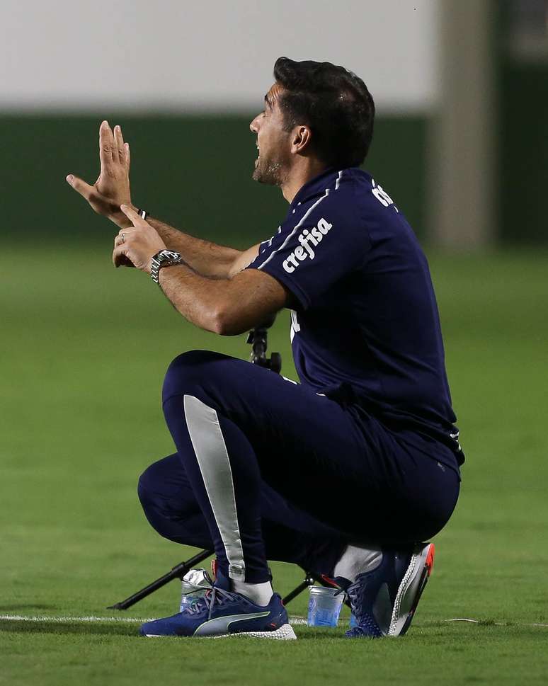 Abel Ferreira perdeu a invencibilidade no comando do Palmeiras