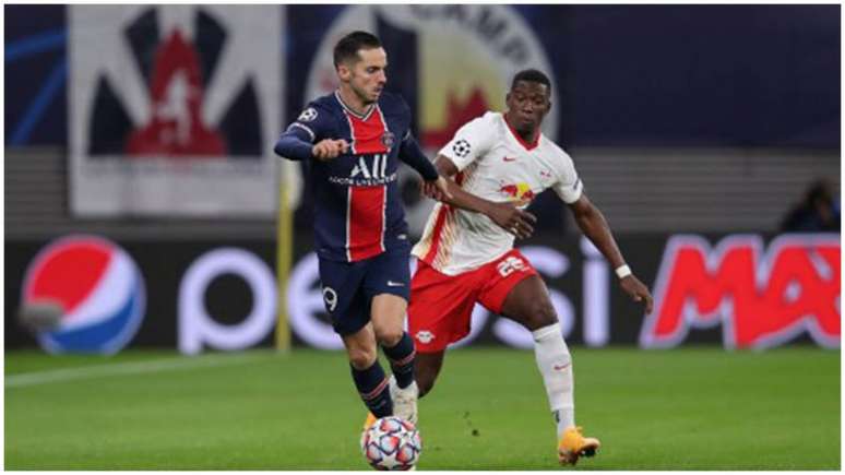 Confronto entre PSG e RB Leipzig promete equilíbrio e tensão (Ronny HARTMANN / AFP)