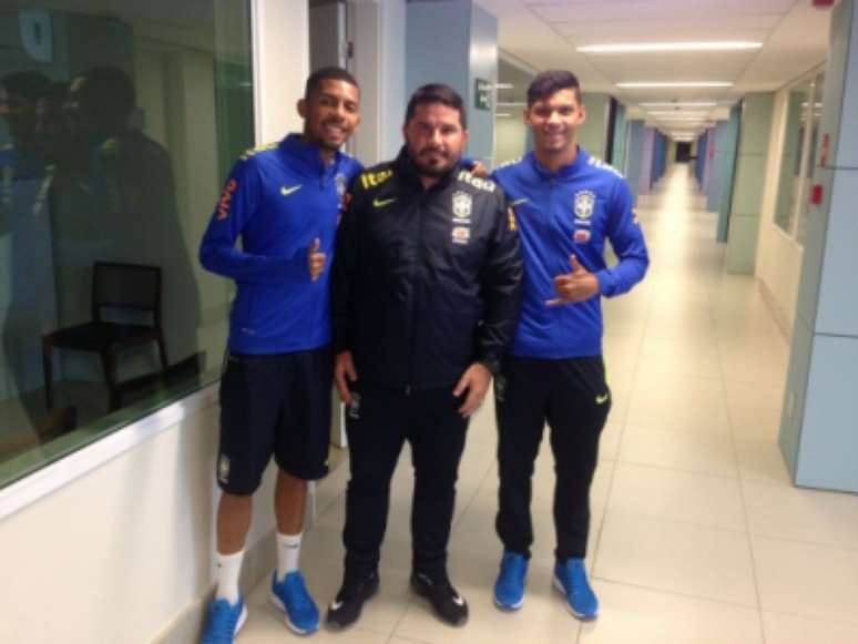 Matheus Fernandes, Eduardo Barroca e Igor Cássio na Seleção sub-20 (Foto: Arquivo pessoal)