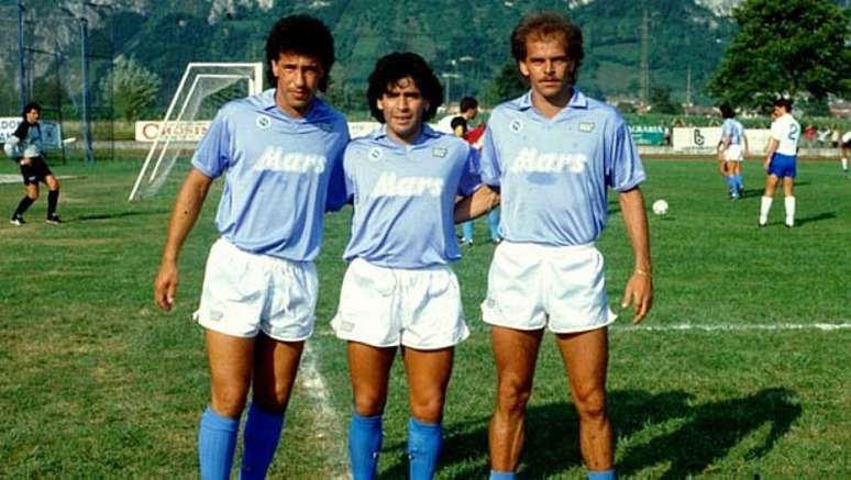 Careca e Maradona foramaram grande dupla no Napoli; na foto, o brasileiro Alemão ao lado dos dois