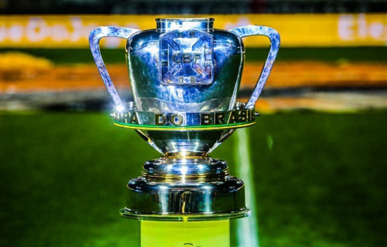 Taça da Copa do Brasil (Foto: Divulgação/CBF)