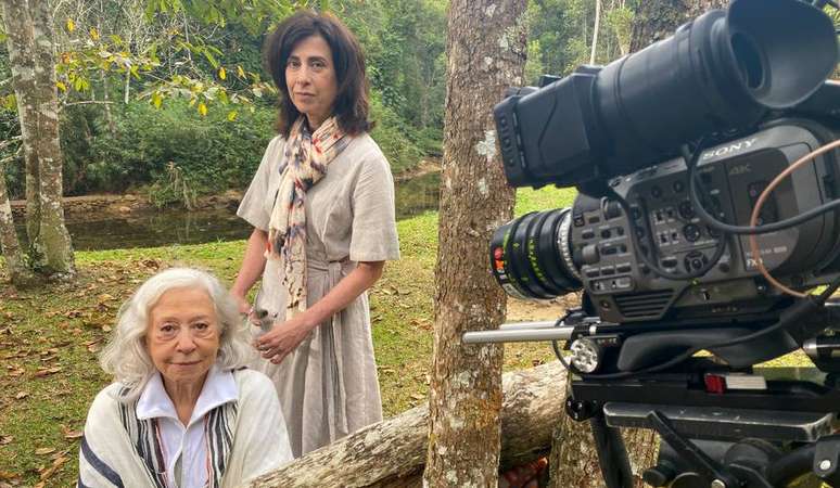 Fernanda Montenegro e Fernanda Torres durante as gravações de 'Amor e Sorte'