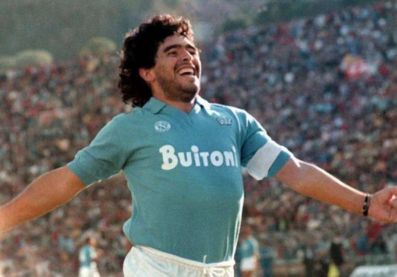 Maradona é o maior ídolo do Napoli - (Foto: Reprodução de internet)